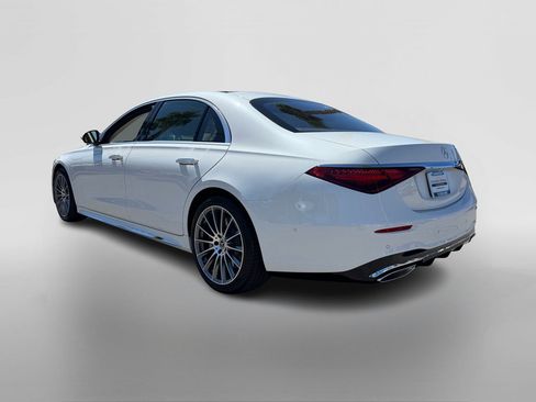 New 2026 Mercedes-Benz S 500 4MATIC image 3
