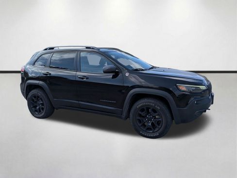 Used 2020 Jeep Cherokee Trailhawk AWD/4WD image 2