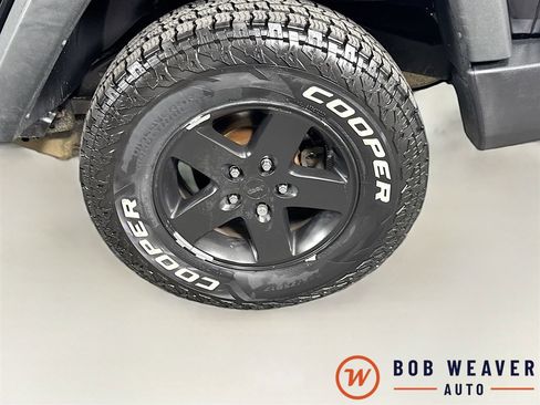 Used 2015 Jeep Wrangler Unlimited Sport w/ Quick Order Package 24S image 33