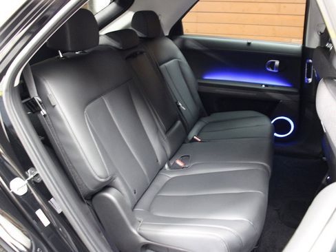 Used 2024 Hyundai Ioniq 5 Limited image 23