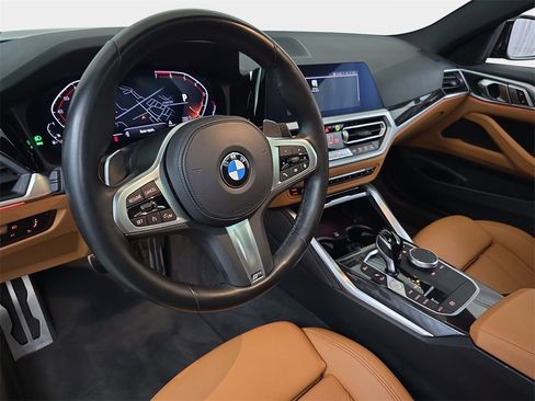 Used 2023 BMW 430i Coupe w/ M Sport Package image 17