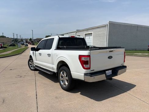 Used 2021 Ford F150 Lariat w/ Equipment Group 502A High AWD/4WD image 3