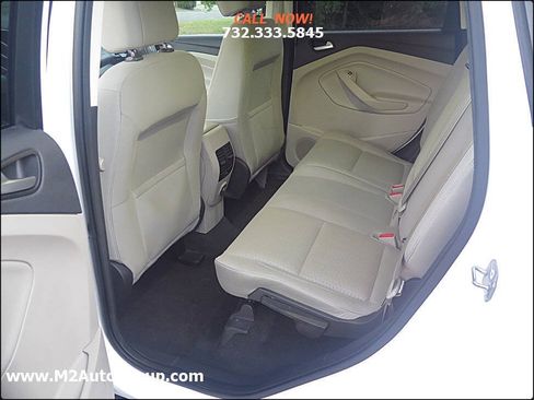 Used 2017 Ford Escape SE AWD/4WD image 22