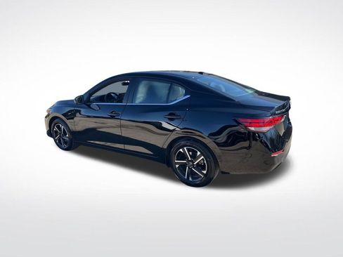 Used 2025 Nissan Sentra SV image 45