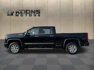 Used 2024 Chevrolet Silverado 2500 High Country w/ Technology Package AWD/4WD video 4