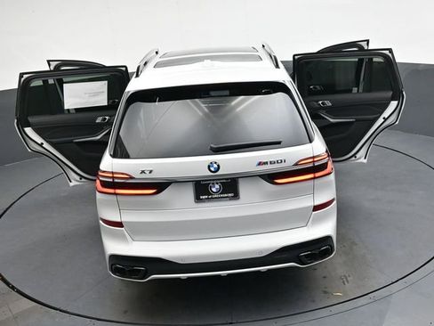 New 2026 BMW X7 M60i image 40