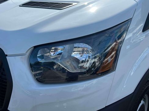Used 2026 Ford Transit 250 Low Roof RWD image 14