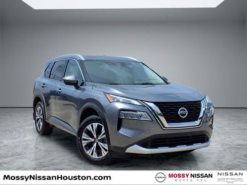Used 2021 Nissan Rogue SV w/ Premium Package FWD image 1