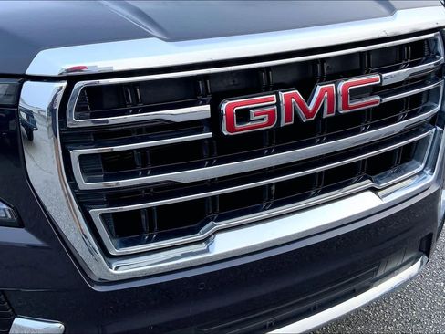 Used 2024 GMC Yukon SLT image 28