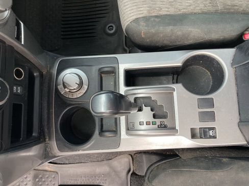 Used 2018 Toyota 4Runner SR5 image 8