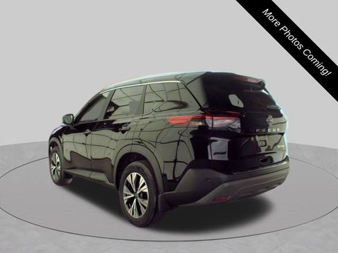 Used 2023 Nissan Rogue SV w/ SV Premium B Package AWD/4WD image 3