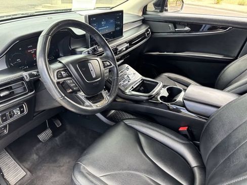 Used 2022 Lincoln Nautilus FWD image 18