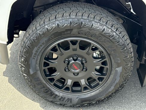 New 2026 Toyota Tacoma TRD Sport AWD/4WD image 5