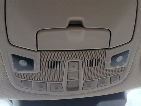 Used 2024 Lincoln Navigator L Reserve AWD/4WD image 44