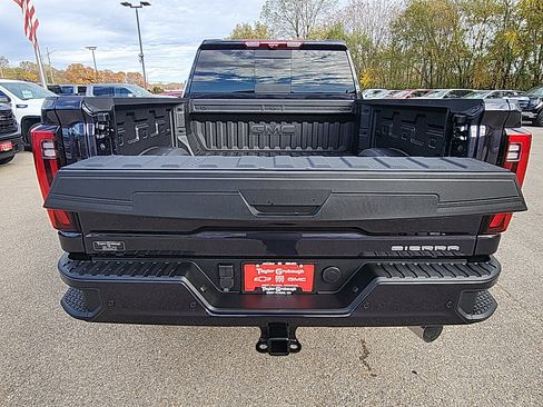 New 2026 GMC Sierra 3500 Denali Ultimate image 9