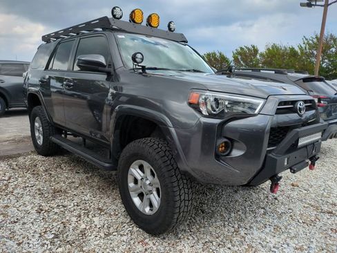 Used 2022 Toyota 4Runner SR5 RWD image 1