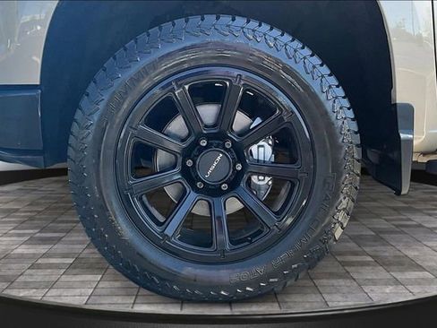 Used 2022 Chevrolet Silverado 1500 LT Trail Boss w/ Protection Package AWD/4WD image 32