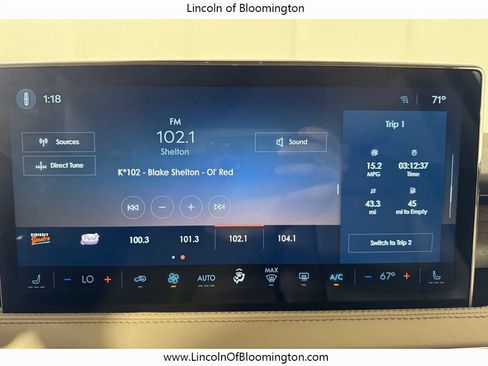 Used 2023 Lincoln Corsair Reserve AWD/4WD image 21
