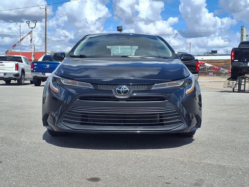 Used 2024 Toyota Corolla LE FWD image 25