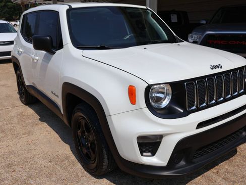 Used 2020 Jeep Renegade Sport FWD image 4