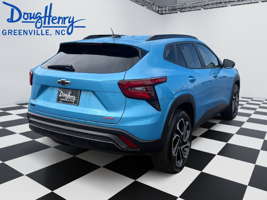 Used 2026 Chevrolet Trax RS FWD image 5