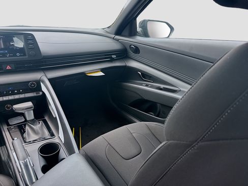 New 2026 Hyundai Elantra Sport w/ Cargo Package FWD image 16