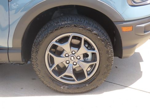 Used 2021 Ford Bronco Sport Badlands AWD/4WD image 9
