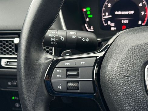 Certified 2024 Honda Civic Sport Touring image 24