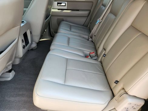 Used 2010 Ford Expedition EL Limited AWD/4WD image 17