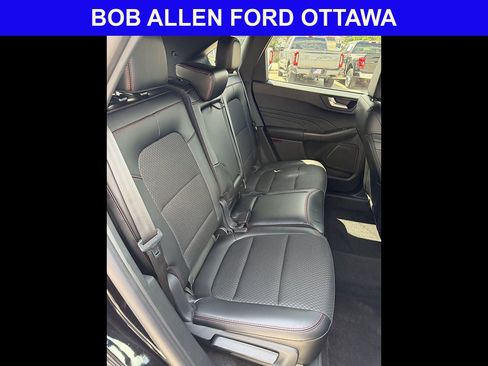 Used 2025 Ford Escape ST-Line w/ Equipment Group 301A FWD image 16