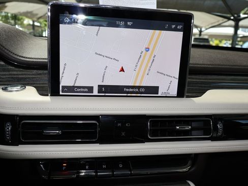Used 2020 Lincoln Aviator Black Label w/ Dynamic Handling Package AWD/4WD image 39