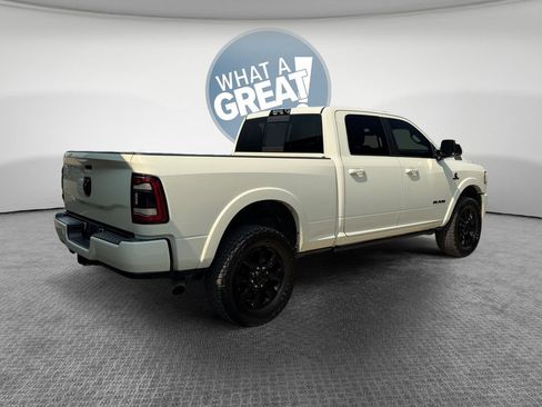 Used 2022 RAM 2500 Limited AWD/4WD image 3