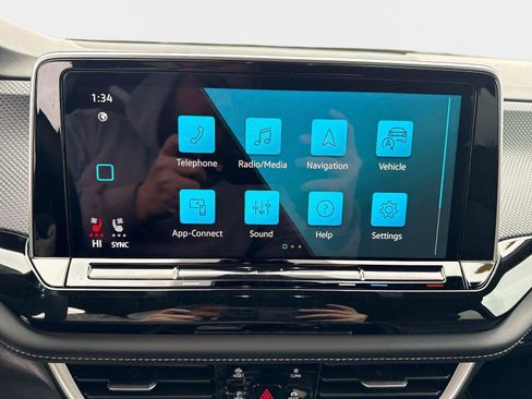 New 2026 Volkswagen Atlas Cross Sport SEL image 25