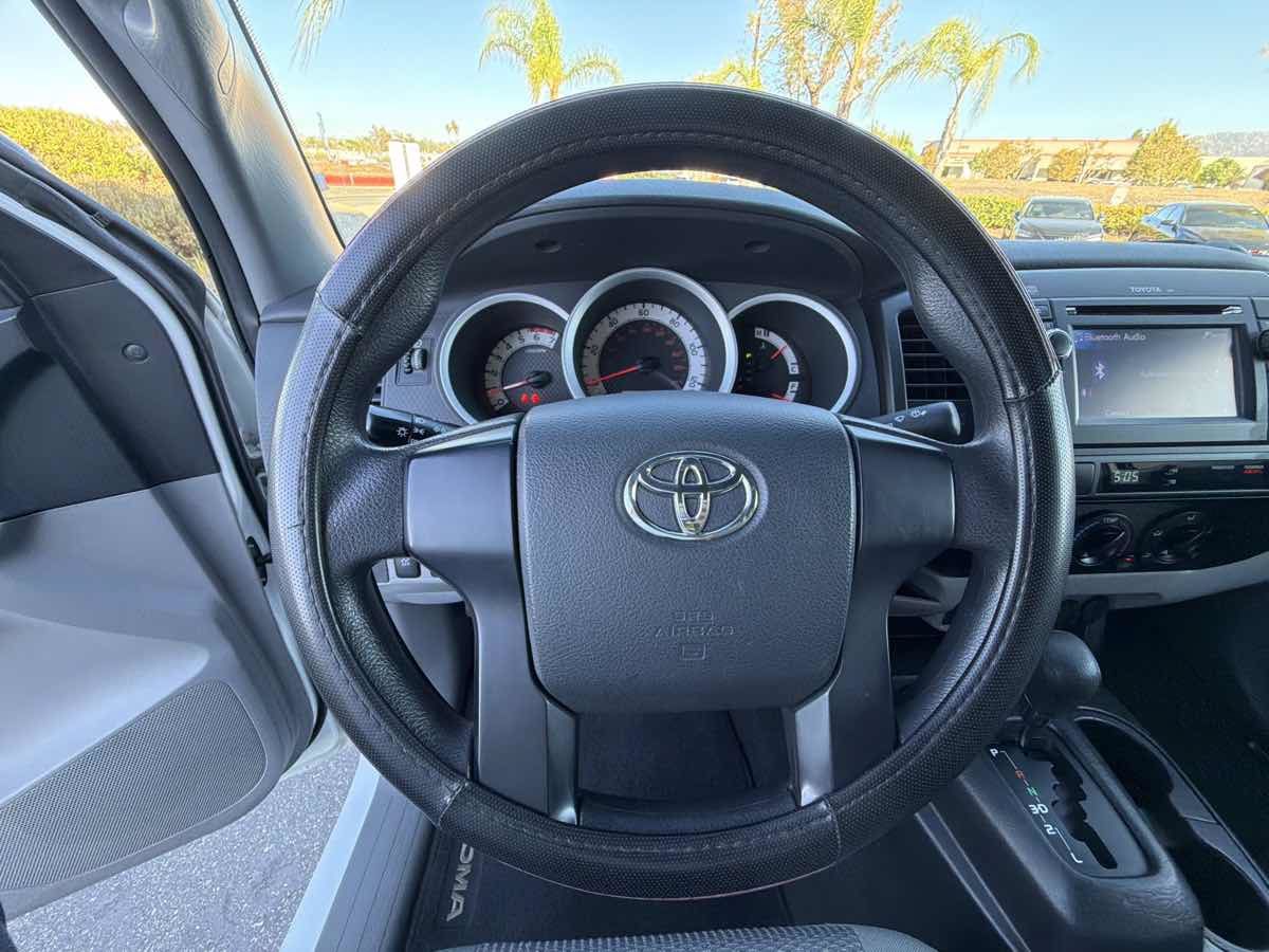 Used 2013 Toyota Tacoma 2WD Regular Cab image 23
