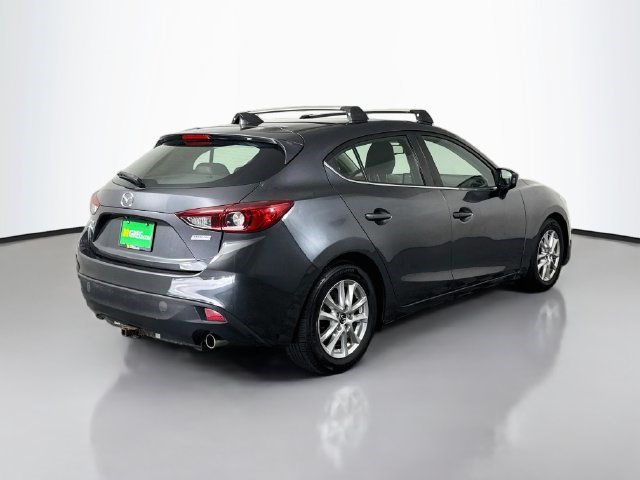 Used 2016 MAZDA MAZDA3 i Grand Touring FWD image 10