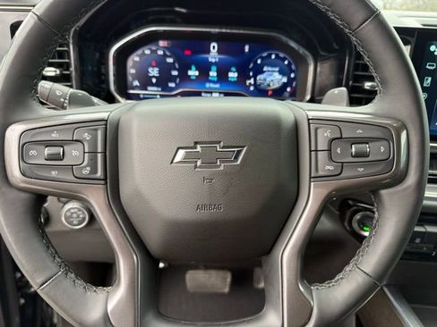 Used 2025 Chevrolet Silverado 1500 High Country w/ Midnight Edition image 18