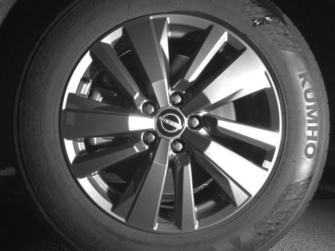 Used 2025 Nissan Pathfinder SV image 12