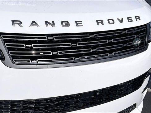 Certified 2023 Land Rover Range Rover Sport SE Dynamic image 32