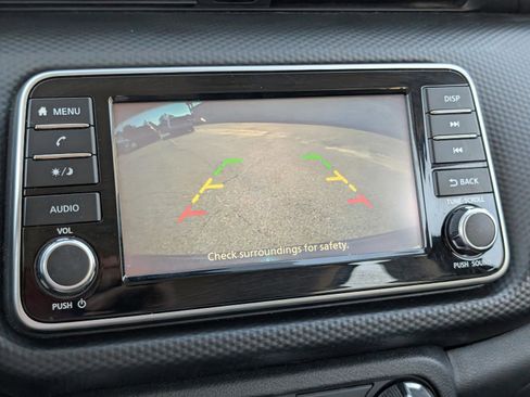 Used 2021 Nissan Kicks S image 22