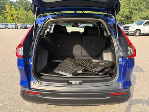 Used 2025 Honda CR-V EX image 13