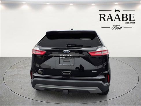 Used 2022 Ford Edge SEL w/ Convenience Package image 6