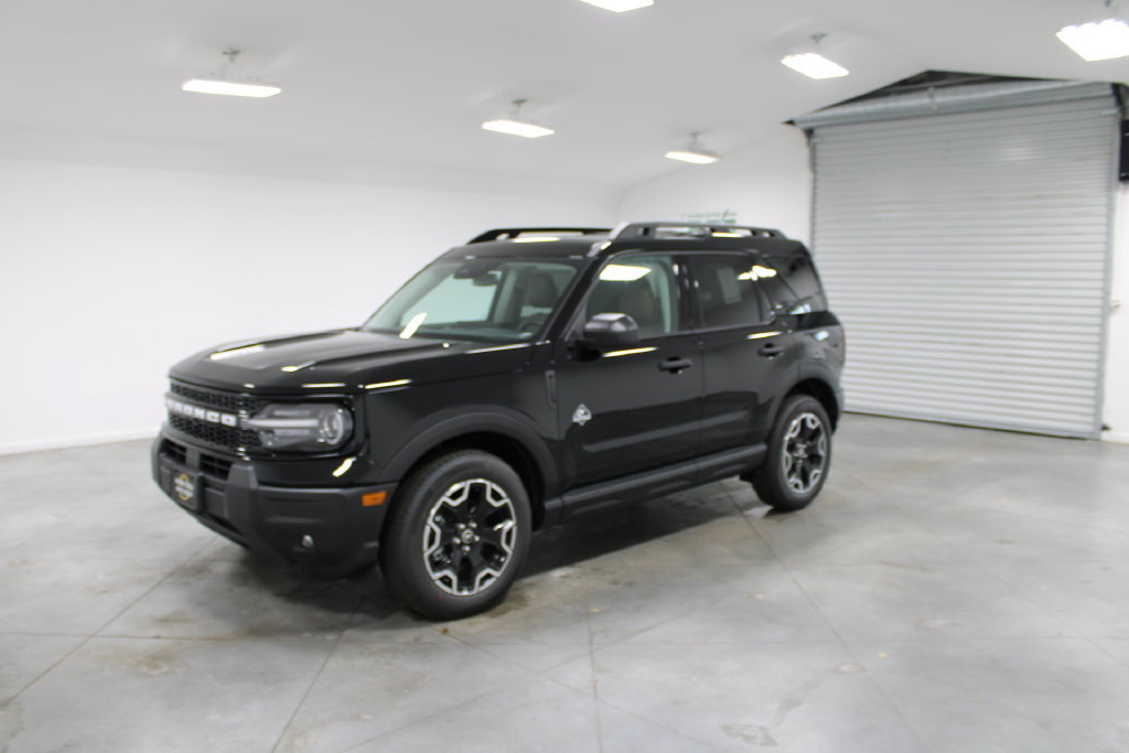 New 2026 Ford Bronco Sport Outer Banks AWD/4WD image 3