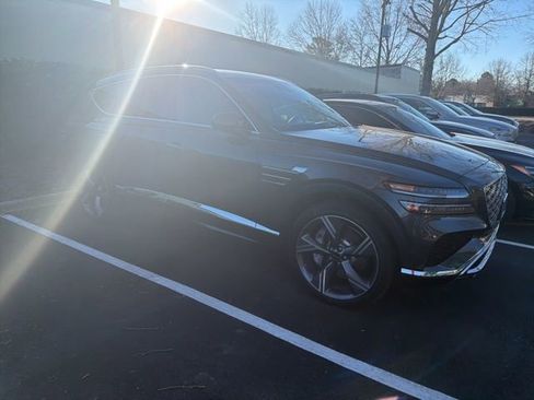Used 2025 Genesis GV80 3.5T Prestige image 8