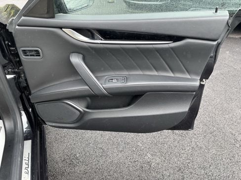 Used 2022 Maserati Ghibli Modena Q4 image 25