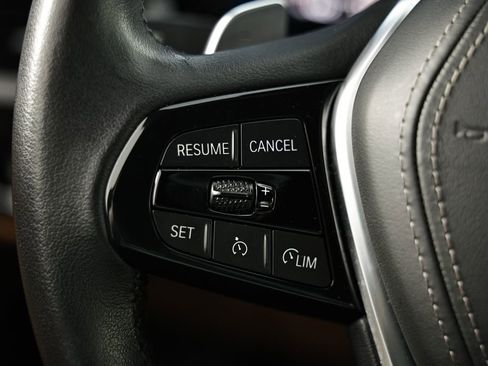 Used 2023 BMW 540i xDrive 540i xDrive w/ Premium Package image 35