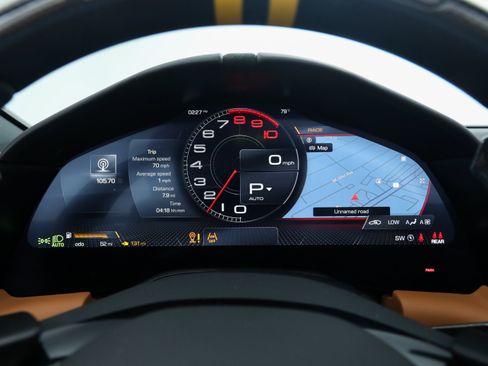 Certified 2025 Ferrari Roma Spider RWD image 30