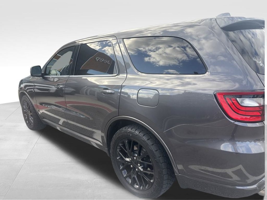 Used 2016 Dodge Durango R/T w/ Technology Group AWD/4WD image 11