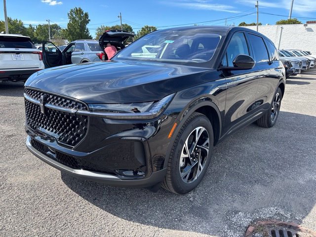 New 2026 Lincoln Nautilus Premier w/ Jet Appearance Package AWD/4WD image 5