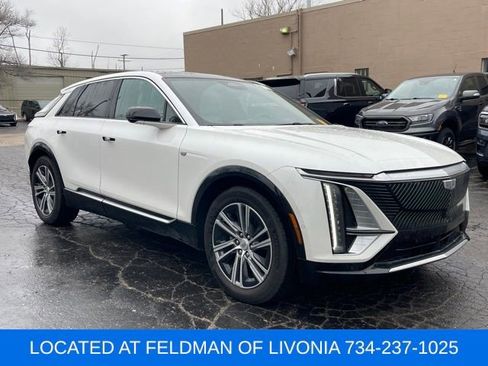 Used 2024 Cadillac Lyriq Luxury image 4