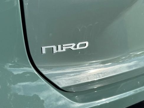 Used 2024 Kia Niro Wind FWD image 7